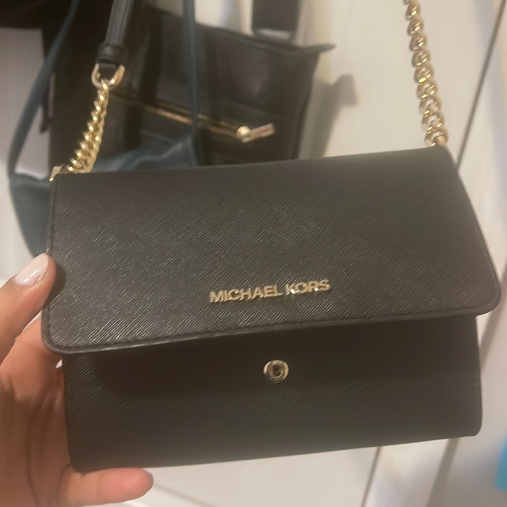 Michael Kohrs Crossbody Purse in good condition